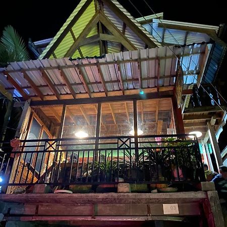 Smiley'S Homestay Berastagi Bagian luar foto