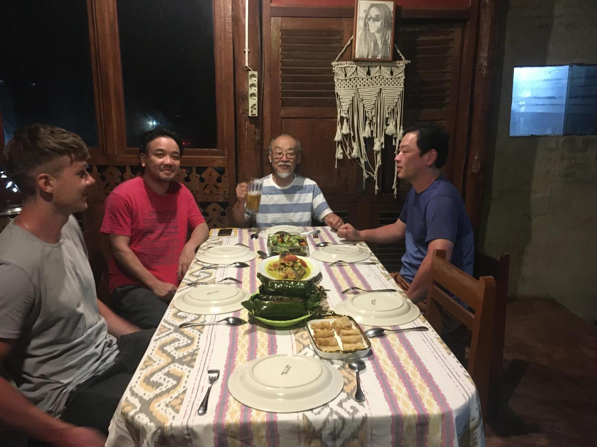 Smiley'S Homestay Berastagi Bagian luar foto
