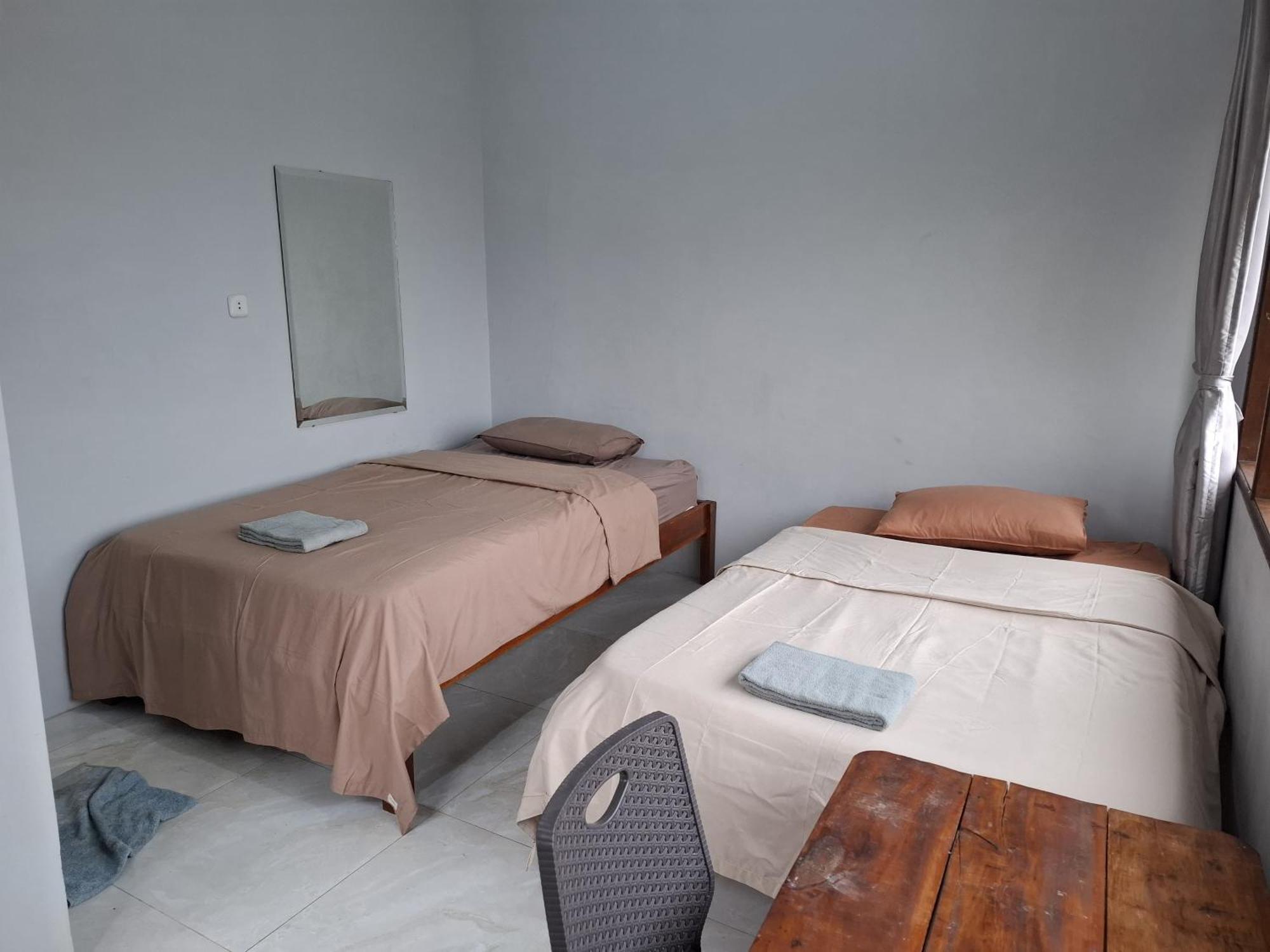 Smiley'S Homestay Berastagi Bagian luar foto
